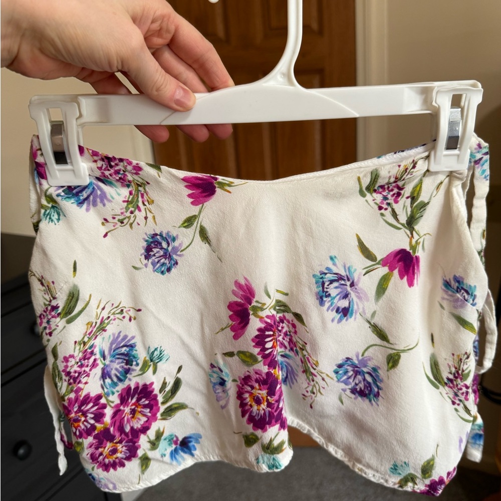 Floral Print White Crop Top